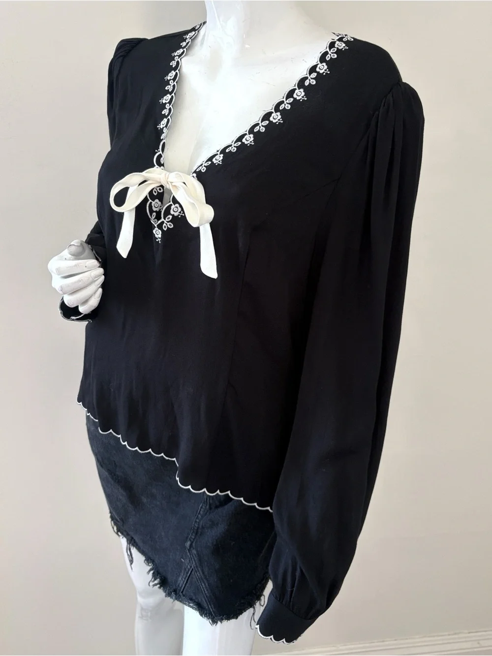 Reformation Viva Black w White Floral Embroidered Long-Sleeve Tie Front Top